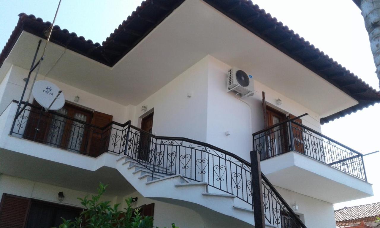 Annas Apartment 2 อาโยส นิโกลาออส ภายนอก รูปภาพ