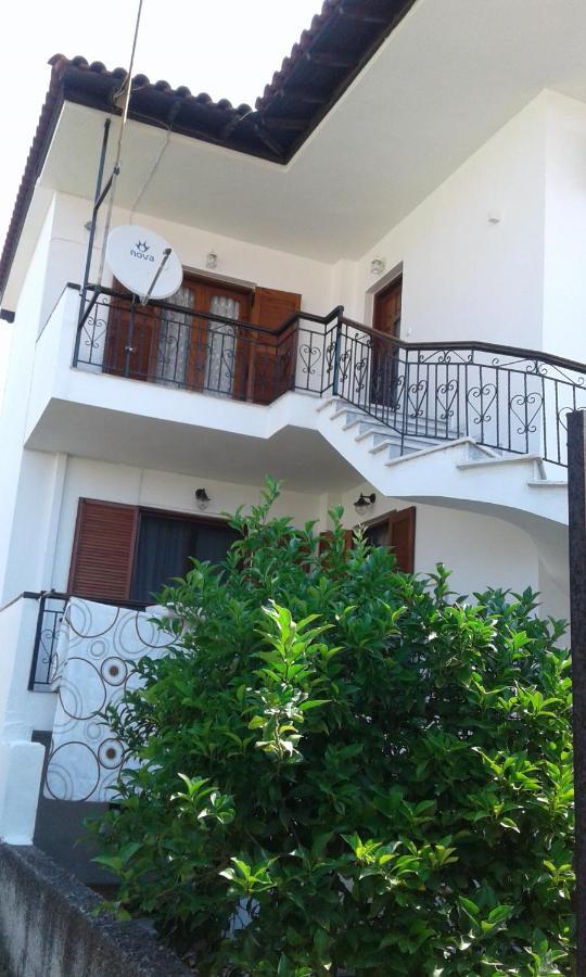 Annas Apartment 2 อาโยส นิโกลาออส ภายนอก รูปภาพ