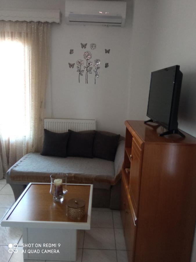 Annas Apartment 2 อาโยส นิโกลาออส ภายนอก รูปภาพ